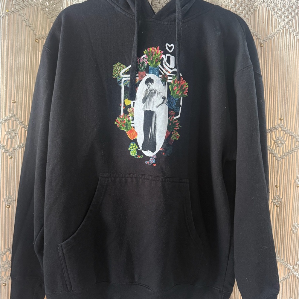 Harry Styles Large Black Graphic Hoodie